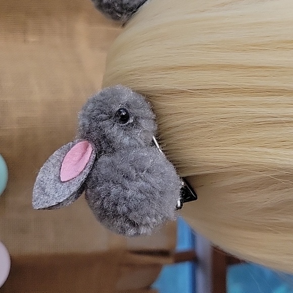 BUNNY HAIR CLIPS, SET OF TWO - Picture 3 of 9